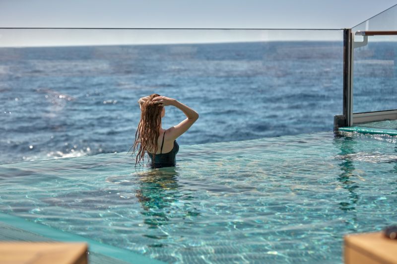 Explora 1 Infinity Pool - Experience the ultimate relaxation in an infinity pool overlooking the open sea.