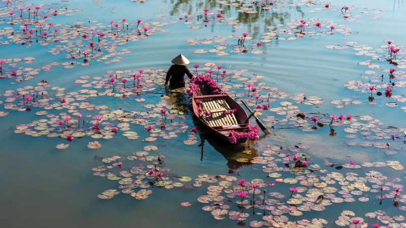 Mekong River Cruise – Essential Vietnam & Cambodia